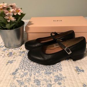 Great Condition Bloch Size 1 Tap Shoes